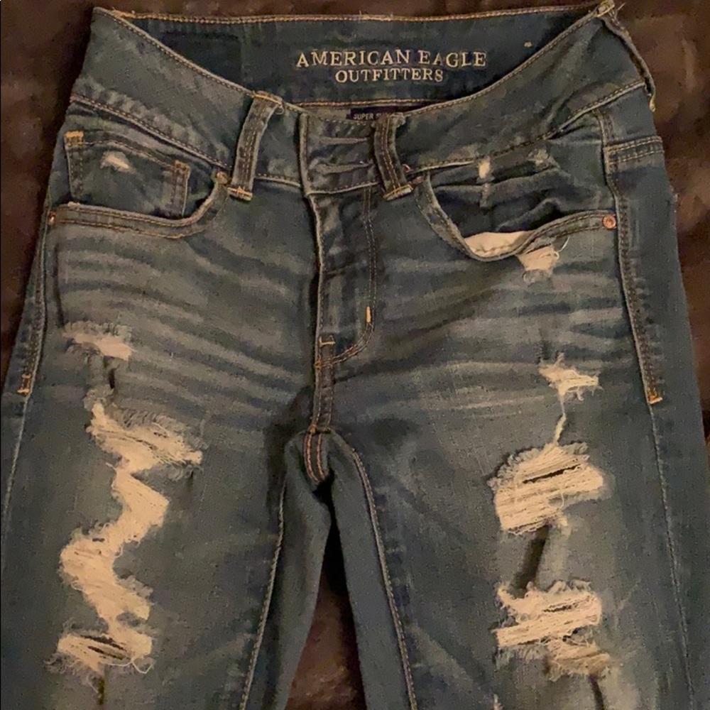 American eagle jeans!